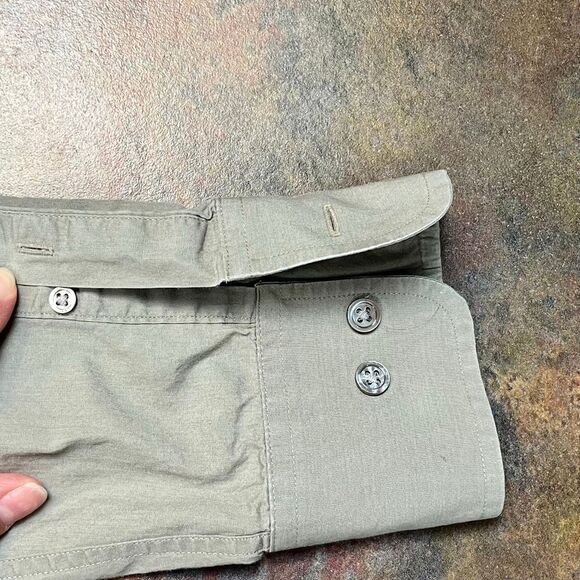 Banana Republic Long Sleeve 100% Cotton Green Button Down Dress Shirt Large - Picture 9 of 9